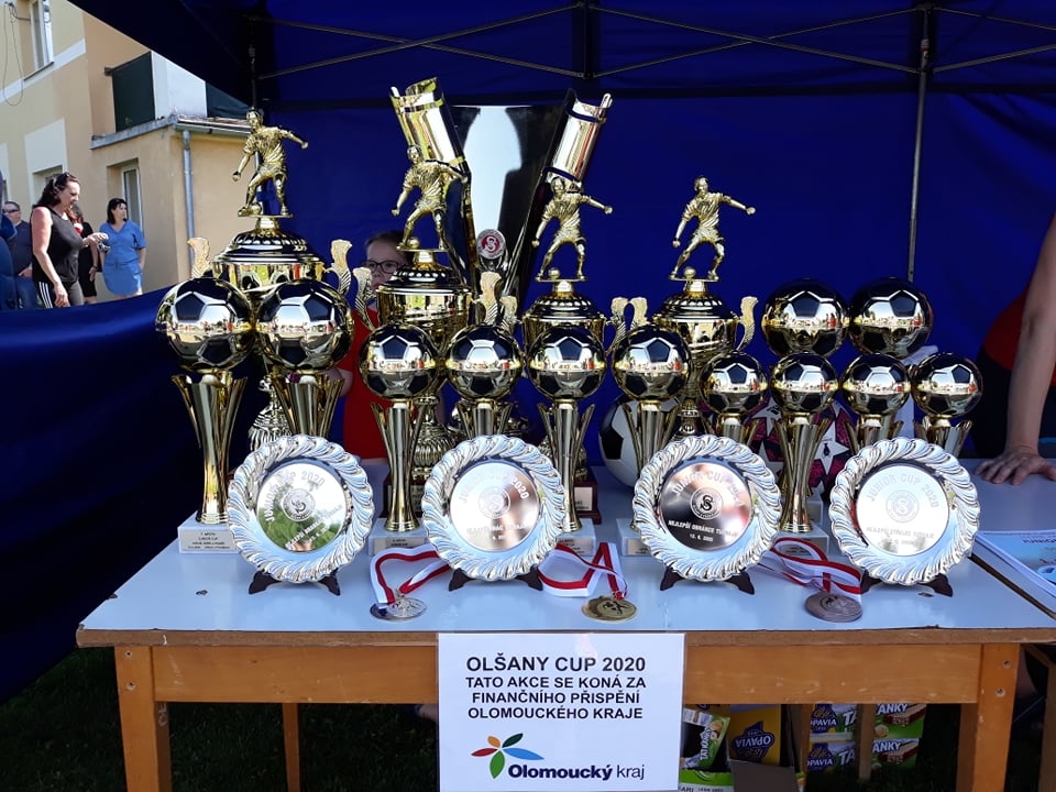 Poháry a ceny na Junior Cupu 2020 v Olšanech u Prostějova